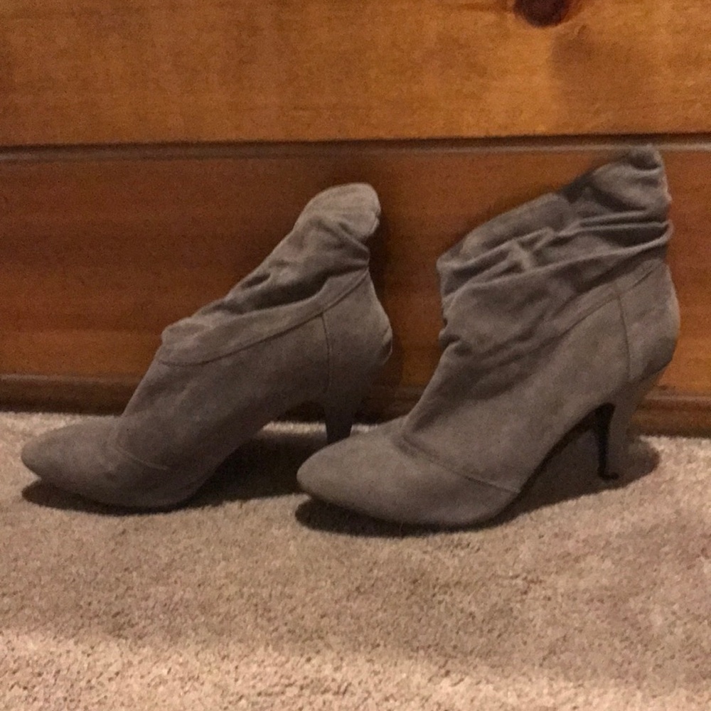 Grey booties barley worn